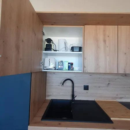 Oceanes Vue Apartament *